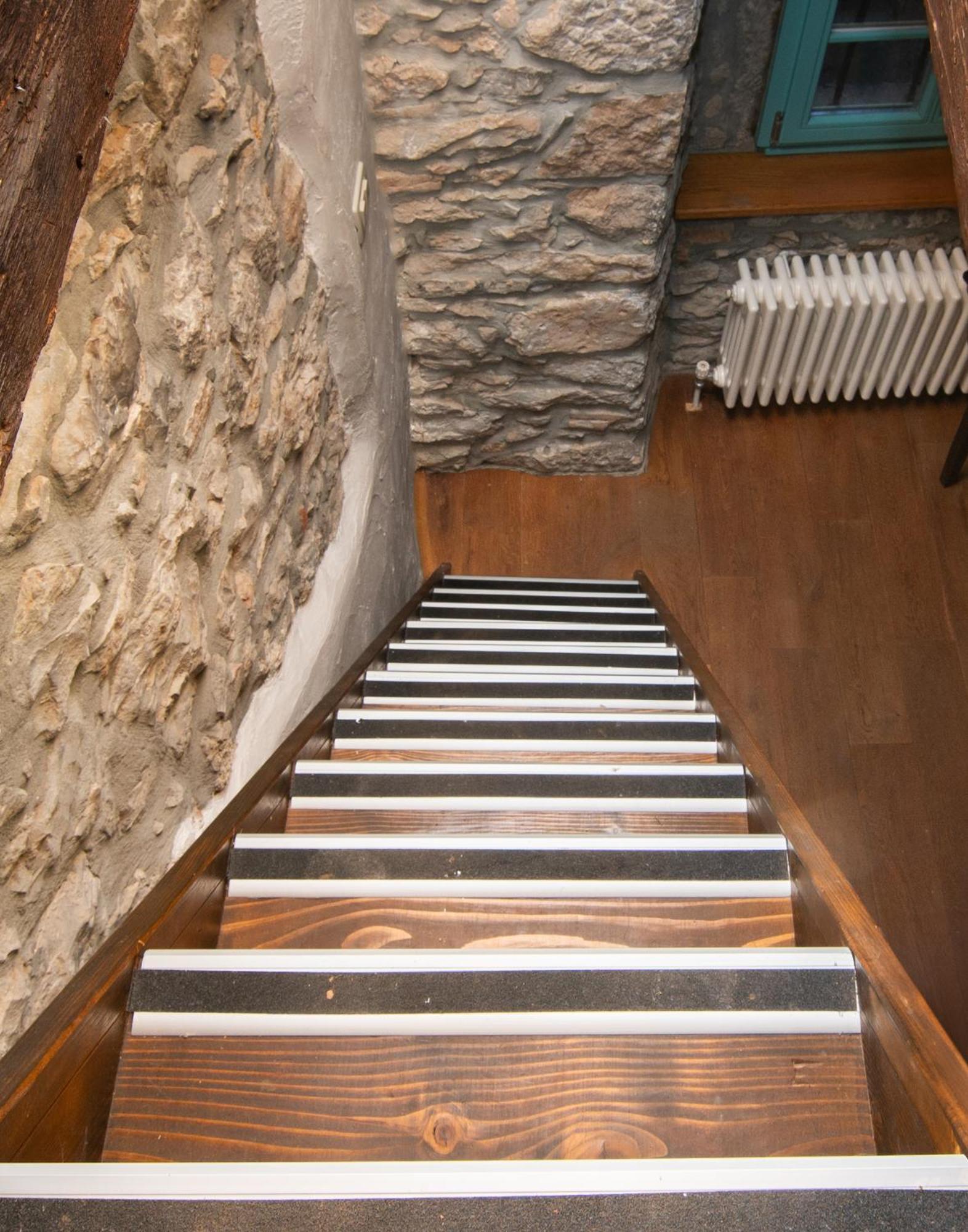 Apartments Valentinus 1800 Sežana Zewnętrze zdjęcie